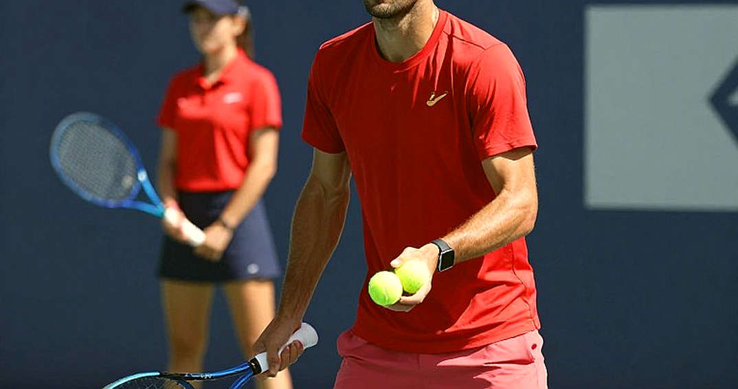 इगा स्वियातेक का निंगबो ओपन से नाम वापस: बाएं जांघ की चोट ने WTA फाइनल्स की रेस को कैसे बदल दिया