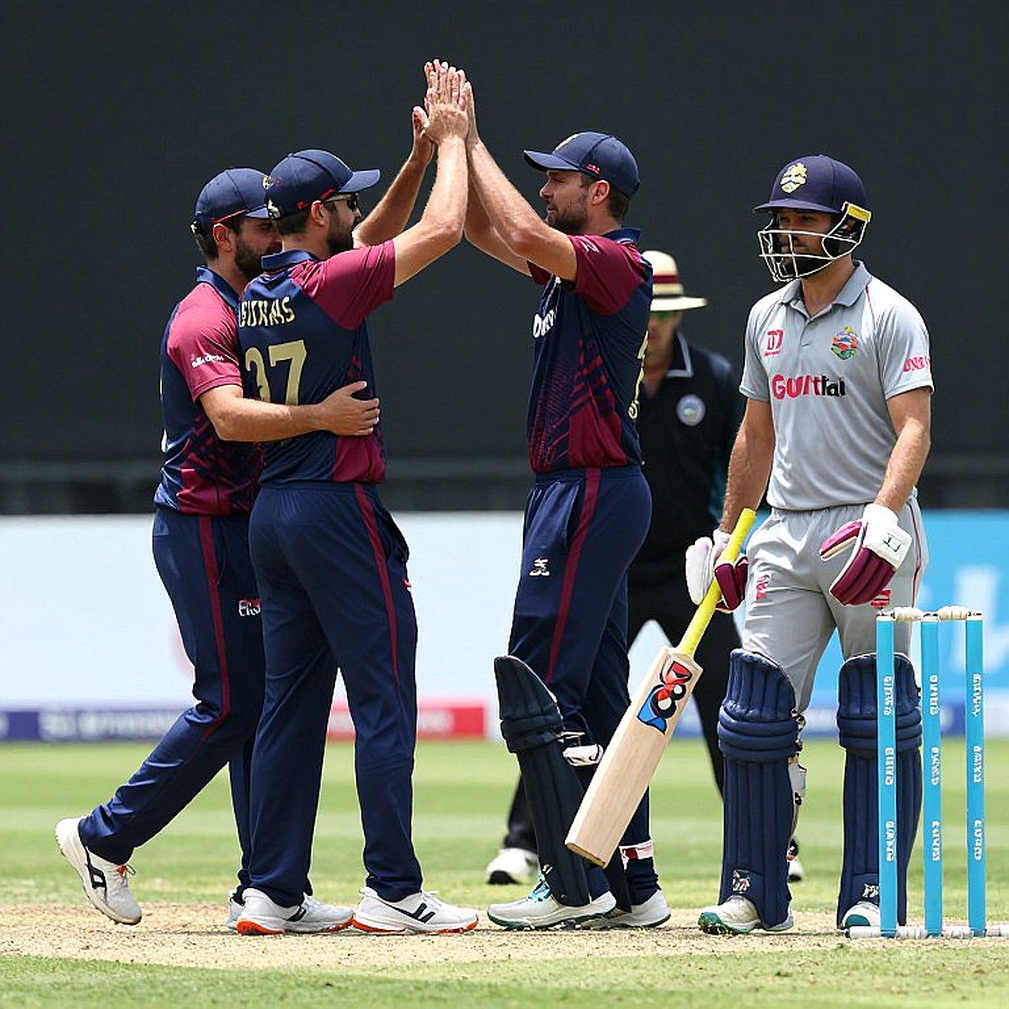 ICC रैंकिंग: भारत की चढ़ाई की सुर्खी में छिपी तीन सच्चाइयाँ — दीप्ति का दुर्लभ प्रोफाइल, मंधाना का गलत अर्थ और ऑस्ट्रेलिया की गेंदबाज़ी गहराई
